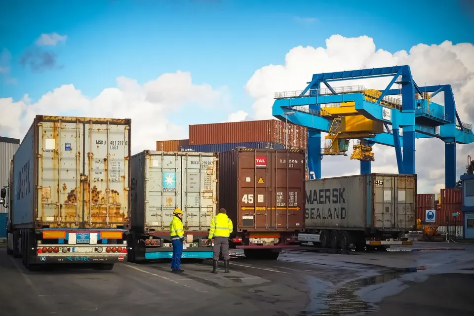 container, storage, trade, haulage