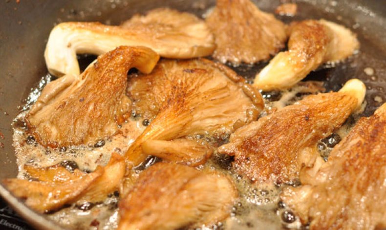 Печурке од острига на жару