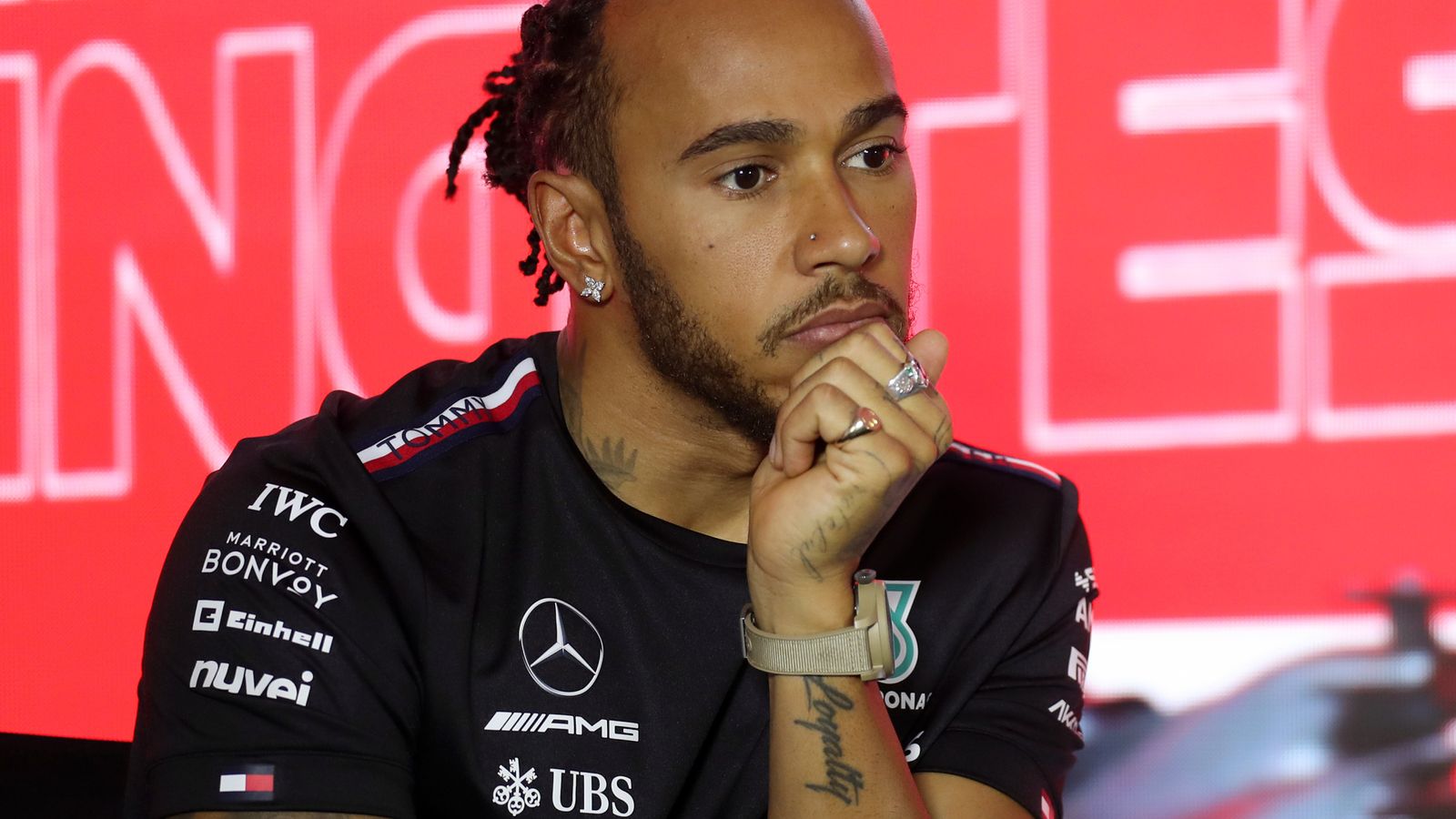 Lewis Hamilton mengatakan Mercedes memiliki ‘gunung yang harus didaki’ jelang Formula 1 2023 membuka GP Bahrain